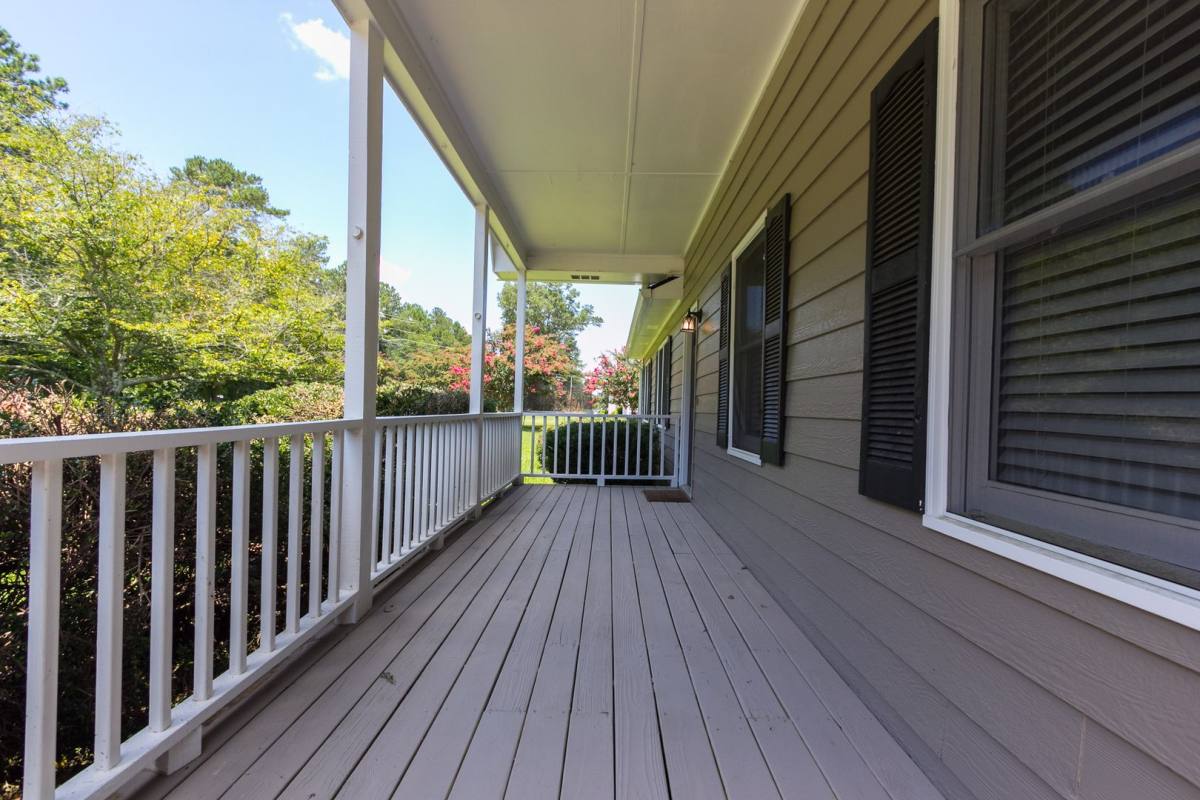 House for rent at 374 McGiboney Rd, Covington, GA 30016