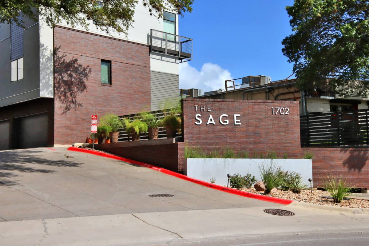 1702 S Lamar Blvd #30, Austin, TX 78704 - Apartment for Rent - Image 1
