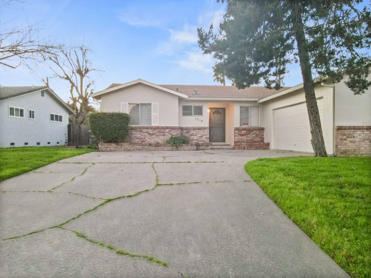 House for rent at 7719 Alexandria Place, Stockton, CA 95207