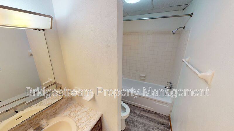 Apartment for rent at 124 Chestnut St #105, Englewood, OH 45322