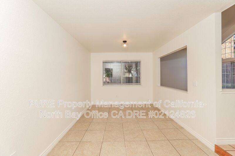 House for rent at 8 Voss Park Circle, Santa Rosa, CA 95403