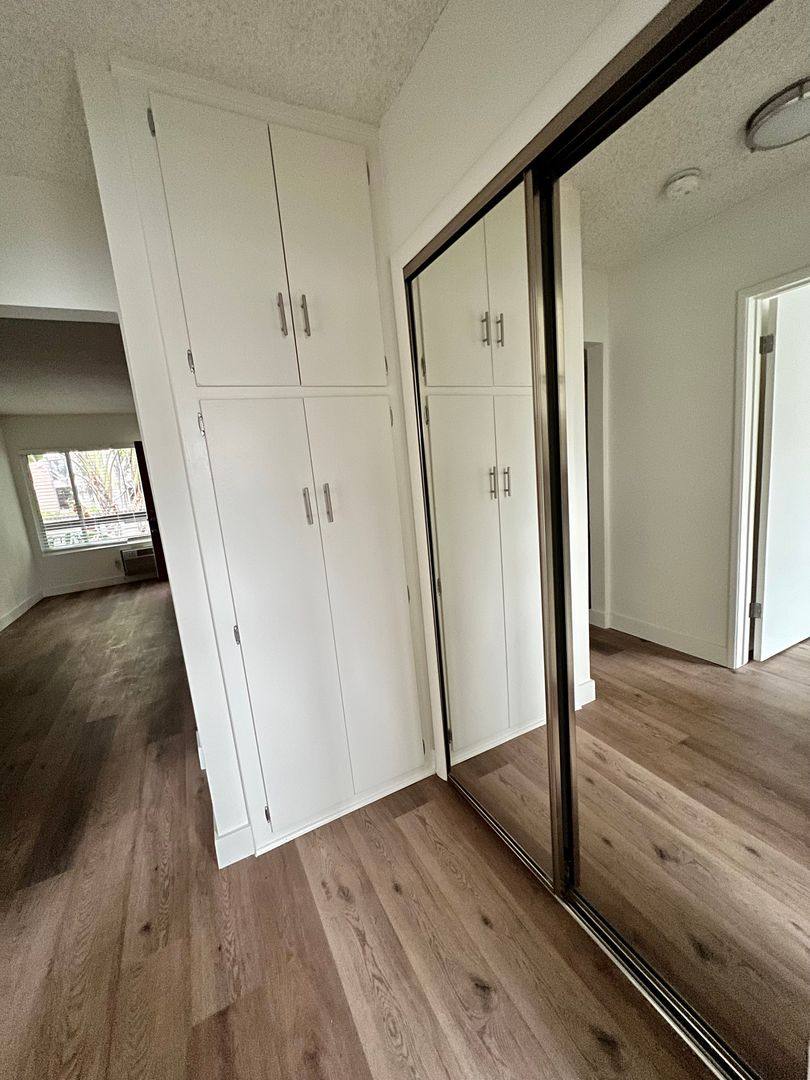 Apartment for rent at 118 S Cordova St, Burbank, CA 91505