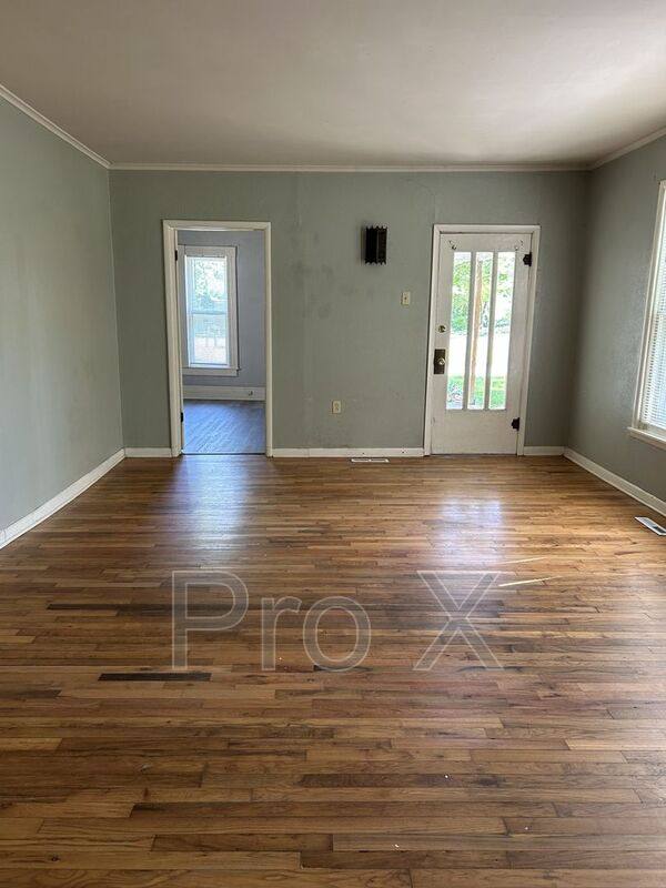 House for rent at 601 E 9th, Pittsburg, KS 66762