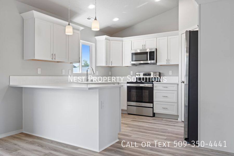 House for rent at 913 N Washington Court, Moses Lake, WA 98837