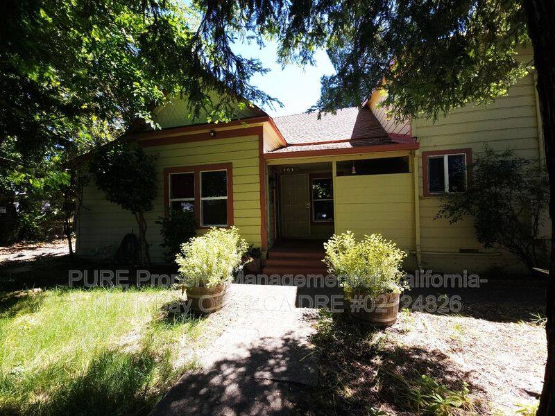 Apartment for rent at 161 Cherry St, Ukiah, CA 95482