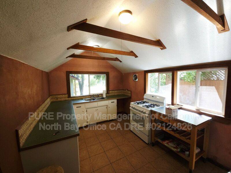 Apartment for rent at 161 Cherry St, Ukiah, CA 95482