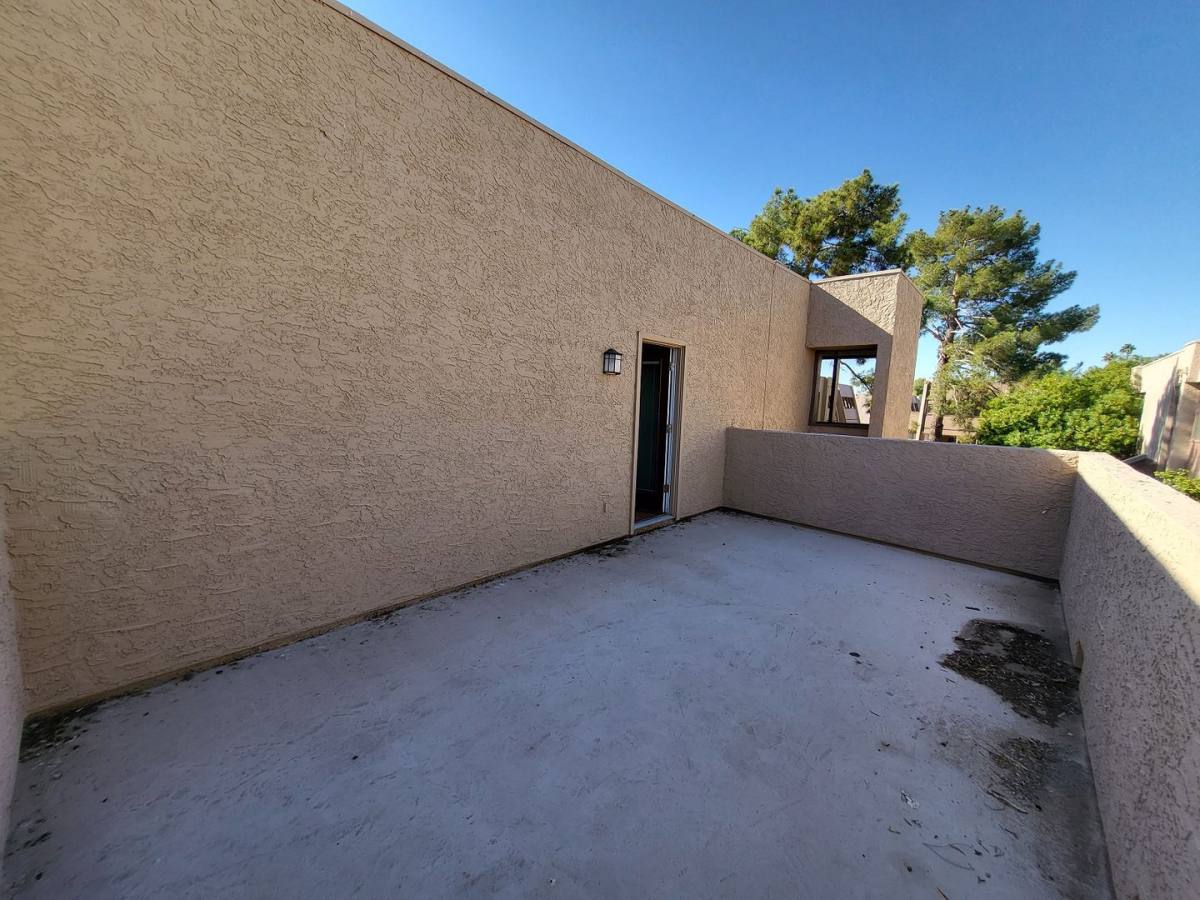 House for rent at 1320 S McKemy St, Tempe, AZ 85281