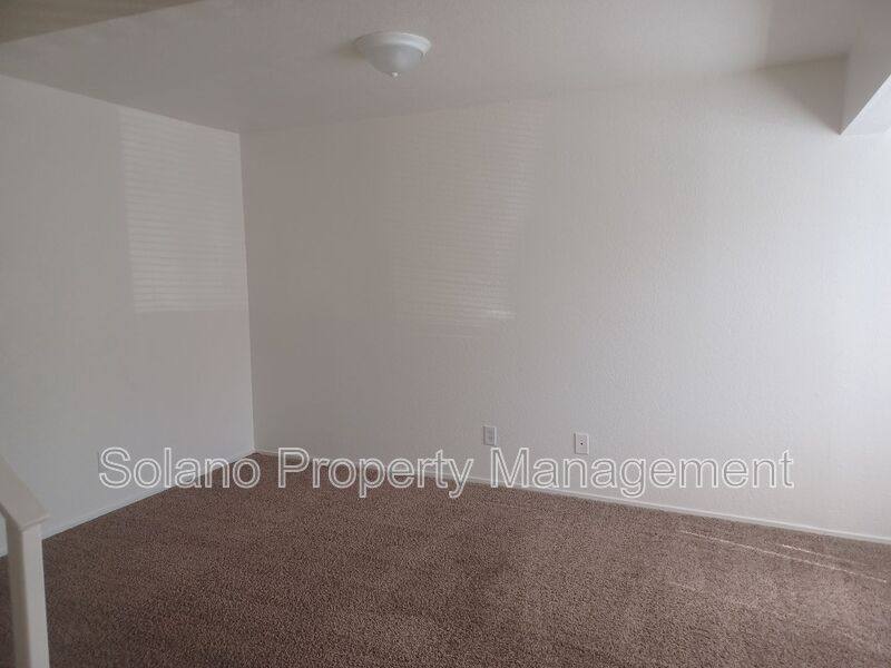 Townhouse for rent at 540 Pacific Ave #6, Fairfield, CA 94533