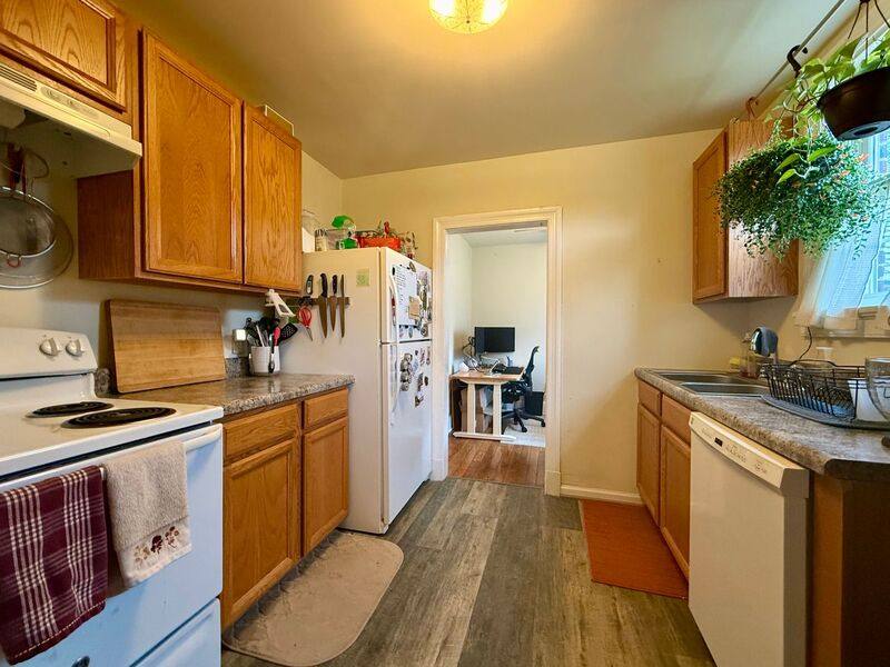 Apartment for rent at 1320 Kenmore Ave #804-C Monument, Fredericksburg, VA 22401
