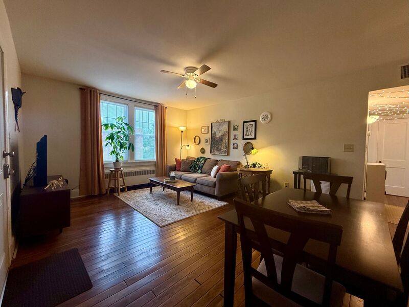 Apartment for rent at 1320 Kenmore Ave #804-C Monument, Fredericksburg, VA 22401