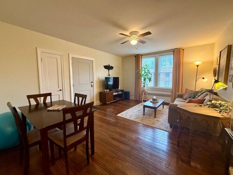 Apartment for rent at 1320 Kenmore Ave #804-C Monument, Fredericksburg, VA 22401