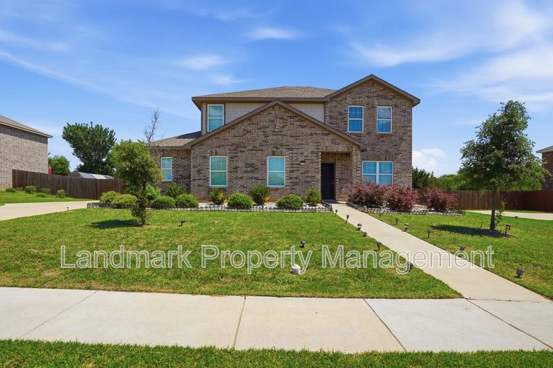 House for rent at 2636 Sagebrush Dr, Red Oak, TX 75154