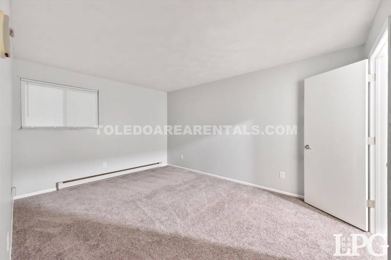 Apartment for rent at 6018 Secor Rd #21, Toledo, OH 43613