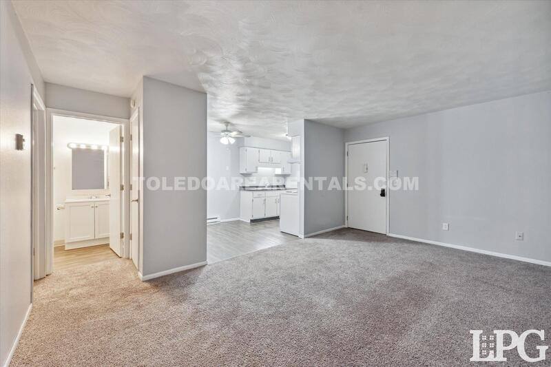 Apartment for rent at 6018 Secor Rd #21, Toledo, OH 43613