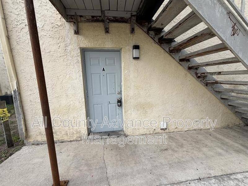 Apartment for rent at 4911 E Temple Heights Rd #4911A, Tampa, FL 33617