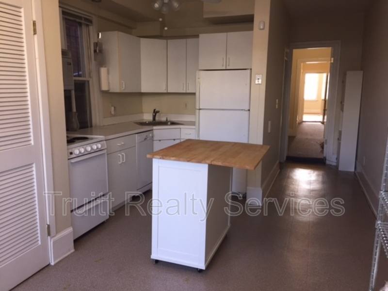 Apartment for rent at 746 7th St SE #1, Washington, DC 20003