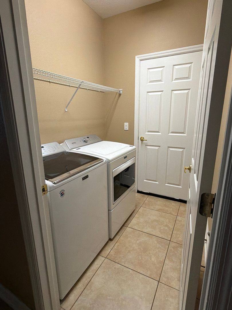 House for rent at 7025 White Trilium Circle, Orlando, FL 32818