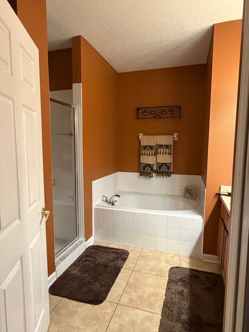 House for rent at 7025 White Trilium Circle, Orlando, FL 32818