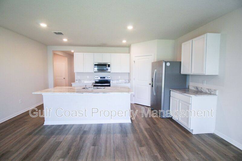 House for rent at 18121 Metado Dr, Bradenton, FL 34211