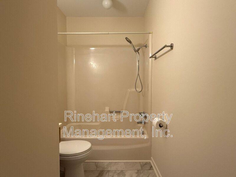 House for rent at 2083 Ridgecrest Rd, Rock Hill, SC 29732