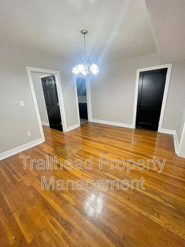 Apartment for rent at 4013 Charlotte St #1N, Kansas City, MO 64110