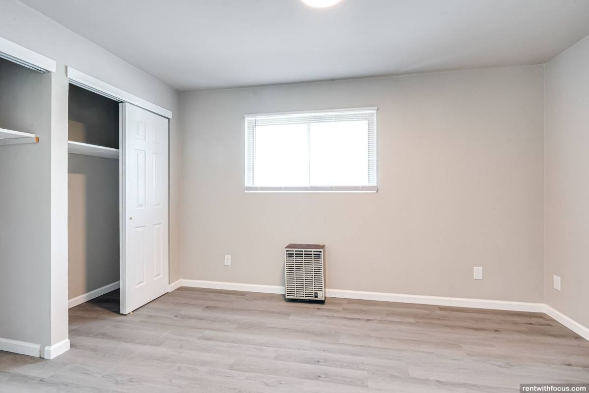 Apartment for rent at 205 Adams St, Neenah, WI 54956