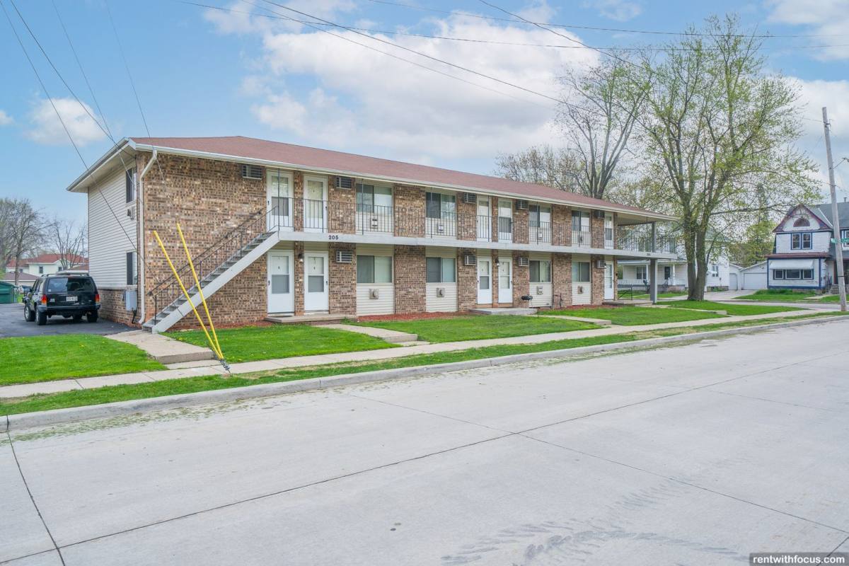 Apartment for rent at 205 Adams St, Neenah, WI 54956