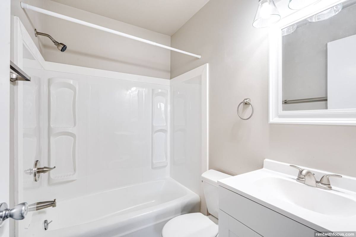 Apartment for rent at 205 Adams St, Neenah, WI 54956