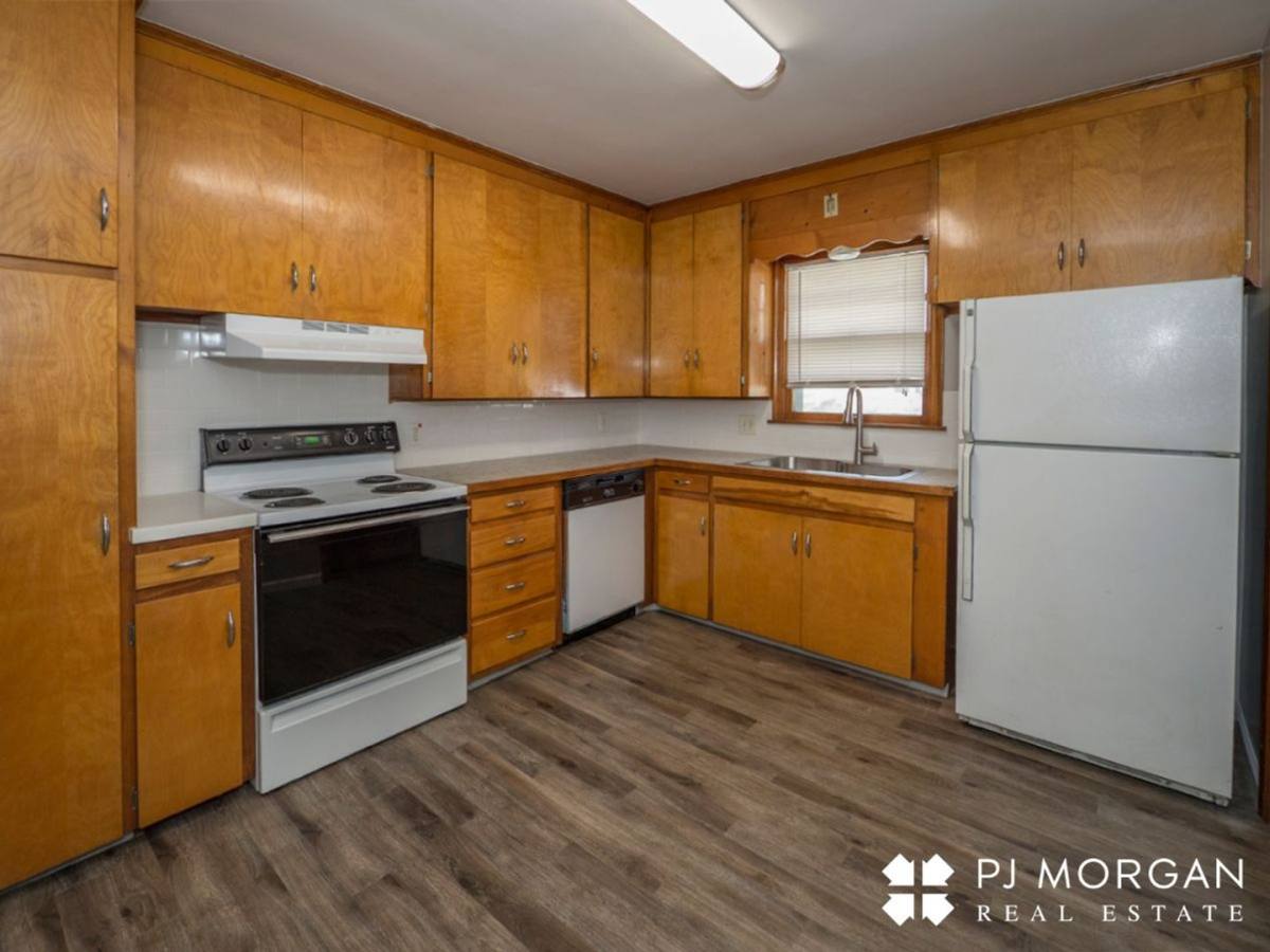 House for rent at 2001 S 60th St, Omaha, NE 68106