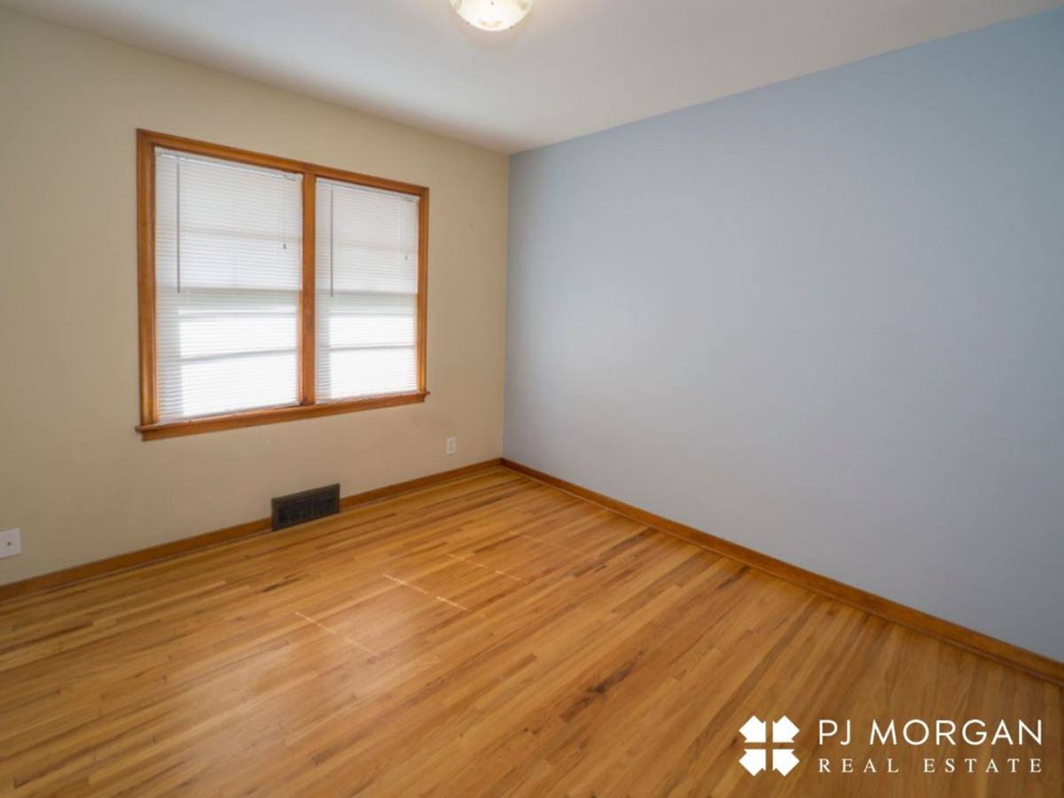 House for rent at 2001 S 60th St, Omaha, NE 68106