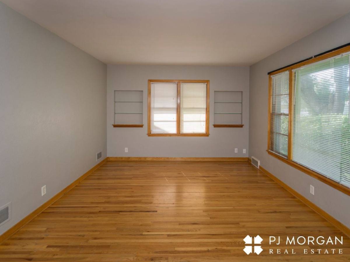 House for rent at 2001 S 60th St, Omaha, NE 68106