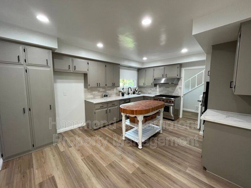 House for rent at 17115 Bircher St, Granada Hills, CA 91344