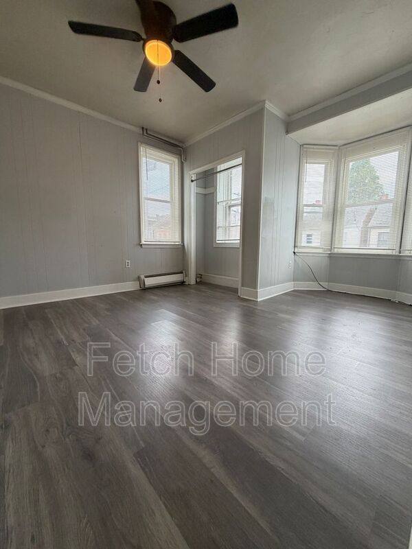 Apartment for rent at 1027 E Market St #2, York, PA 17403