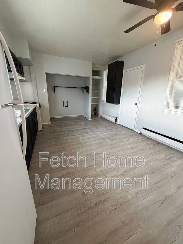 Apartment for rent at 1027 E Market St #2, York, PA 17403