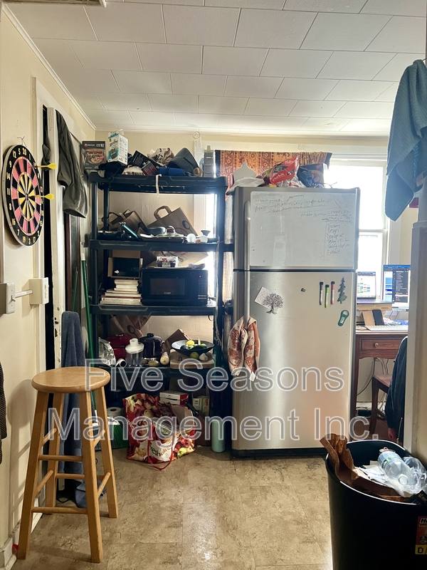 Apartment for rent at 19 Grant St #7, Burlington, VT 05401