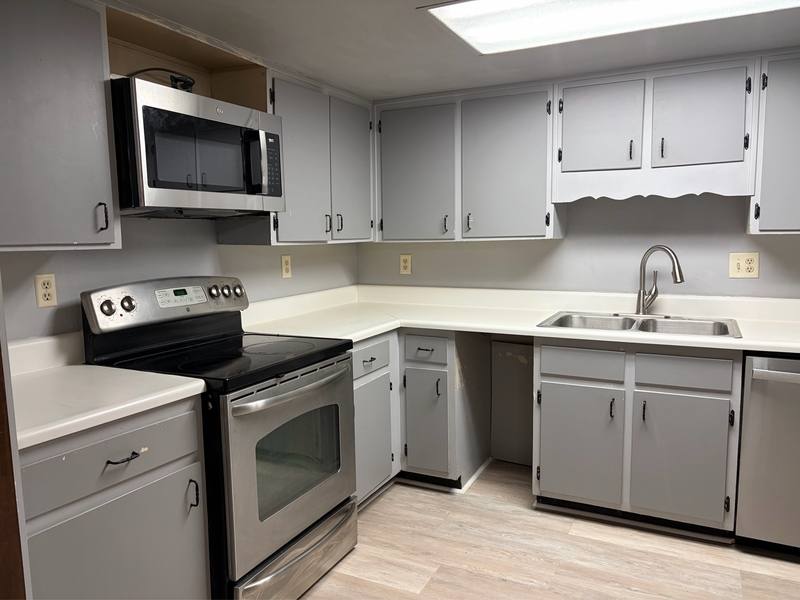 Townhouse for rent at 133 Oak St #4-1, Tallahassee, FL 32301