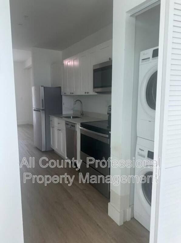 Apartment for rent at 4100 SW 64th Ave #313, Fort Lauderdale, FL 33314