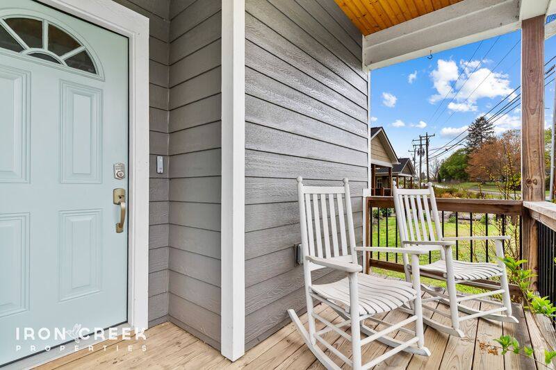 House for rent at 864 Sand Hill Rd, Asheville, NC 28806