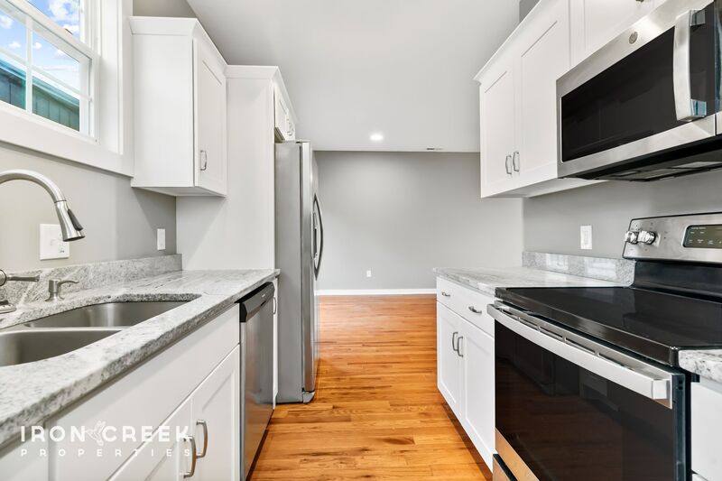 House for rent at 864 Sand Hill Rd, Asheville, NC 28806