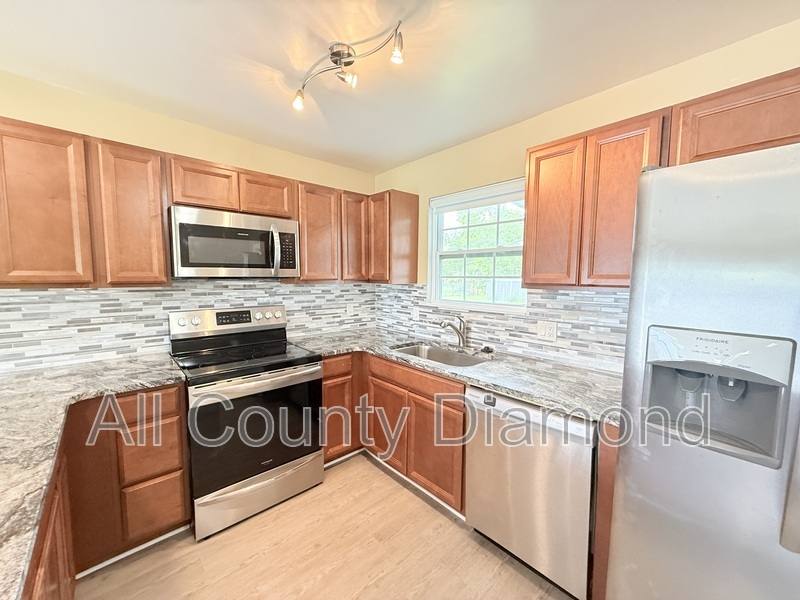 House for rent at 175 N Berthe Ave, Panama City, FL 32404