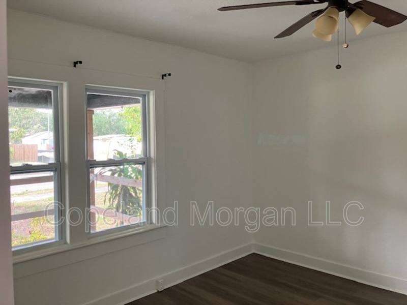 House for rent at 1934 30th Ave N, Saint Petersburg, FL 33713