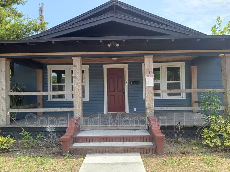 House for rent at 1934 30th Ave N, Saint Petersburg, FL 33713