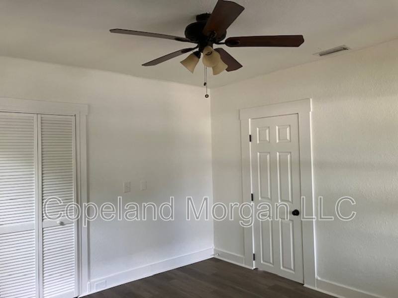 House for rent at 1934 30th Ave N, Saint Petersburg, FL 33713