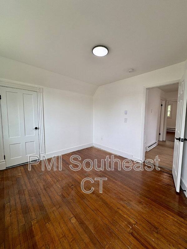 Apartment for rent at 7 Griswold Court #3, New London, CT 06320