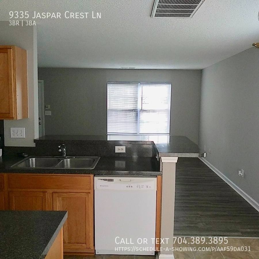House for rent at 9335 Jaspar Crest Lane, Charlotte, NC 28269