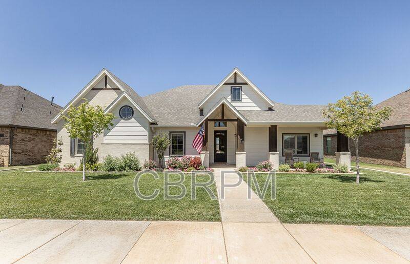 House for rent at 310 N 11th St, Wolfforth, TX 79382