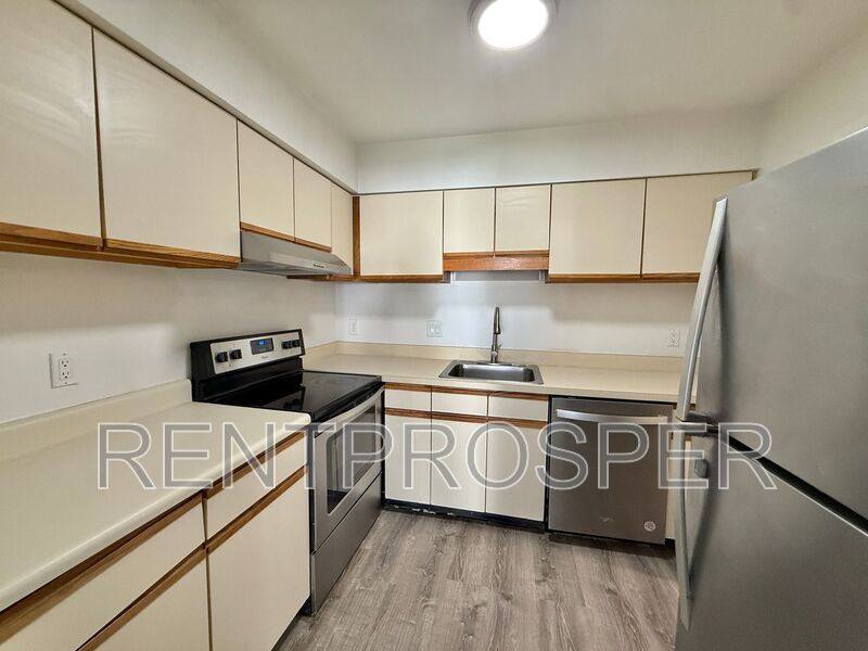 Condo for rent at 4151 S Semoran Blvd #11, Orlando, FL 32822