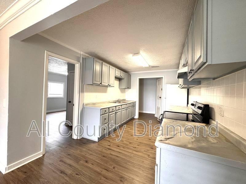 House for rent at 237 Helen Ave E, Panama City, FL 32401
