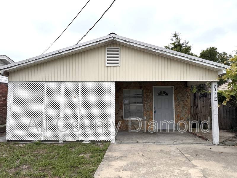 House for rent at 237 Helen Ave E, Panama City, FL 32401