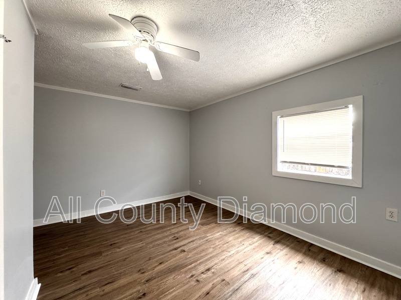 House for rent at 237 Helen Ave E, Panama City, FL 32401